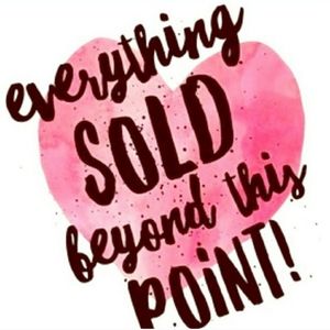 Thank you for shopping in my closet! 💋